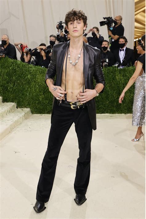 Shawn Mendes met gala